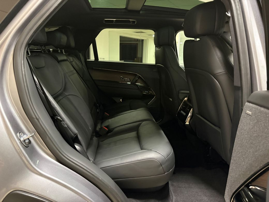 2023 Land Rover Range Rover Sport - image 25
