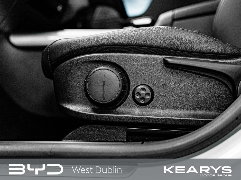 2023 Mercedes-Benz EQA - image 26