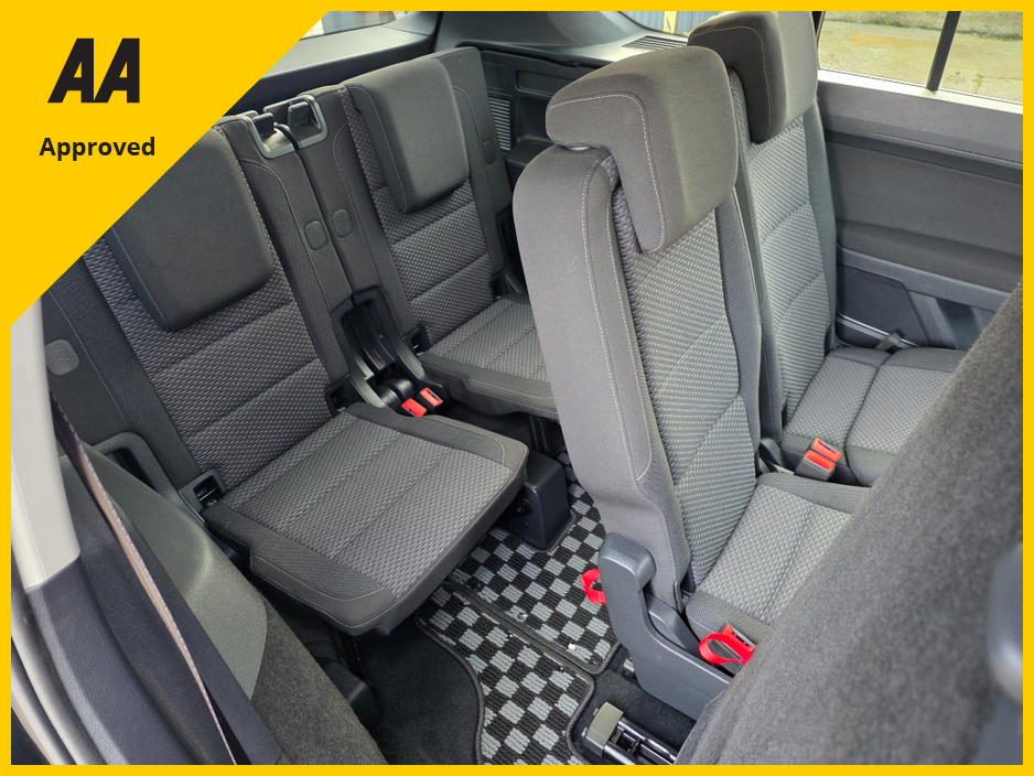 2017 Volkswagen Touran - image 13