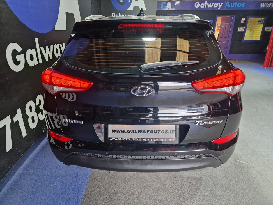 2017 Hyundai Tucson - image 8