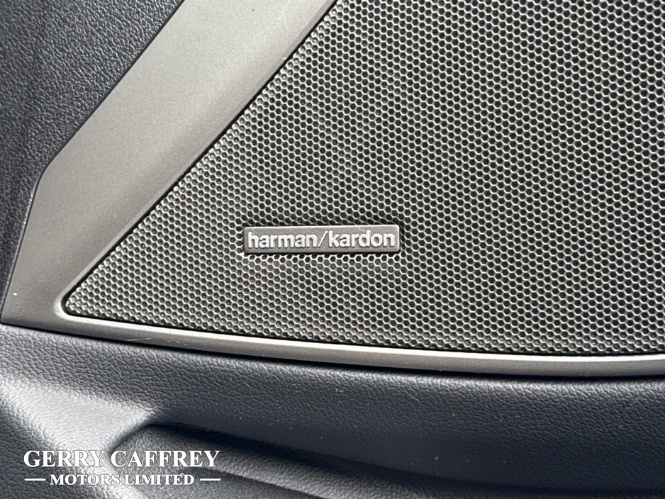 2022 BMW 3 Series 330e M- SPORT TECH PACK PHEV G20 €35,950