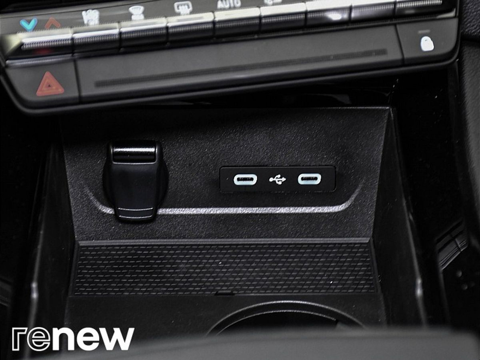 2024 Renault Austral E-TECH Hybrid 200 techno esprit Alpine €39,900