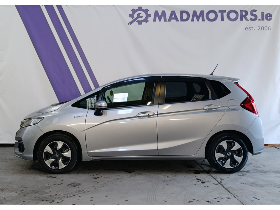 2020 Honda Fit - image 4