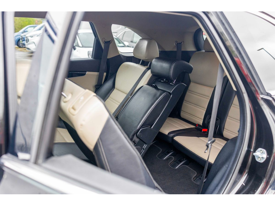 2018 Kia Sorento - image 15