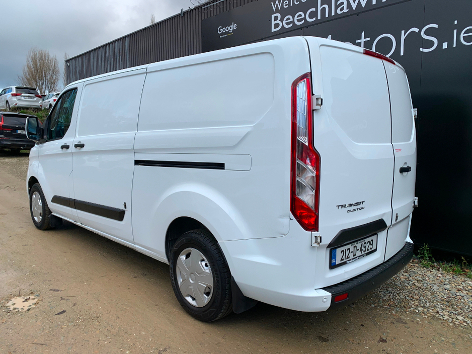 2021 Ford Transit Custom 2.0 TDCI 105 PS LWB TREND // PRICE EXCL. VAT // GREAT CONDITION // 05/26 CVRT // AIR CON, HEATED SEATS AND CRUISE CONTROL // €13,780