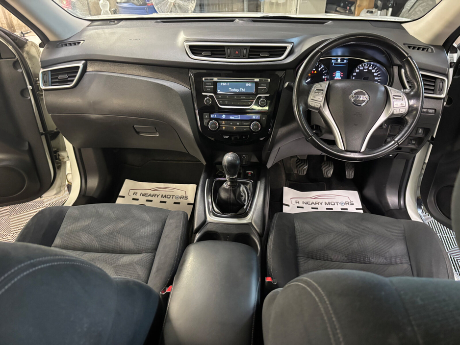 2016 Nissan X-Trail 1.6d SV 7 SEATS €12,950