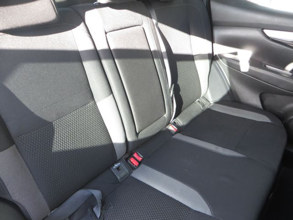 2019 Nissan Qashqai - image 11