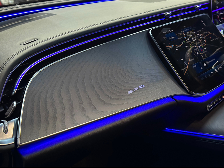 2025 Mercedes-Benz AMG E 53 PREMIUM PLUS E-HYBRID 4MATIC €109,950