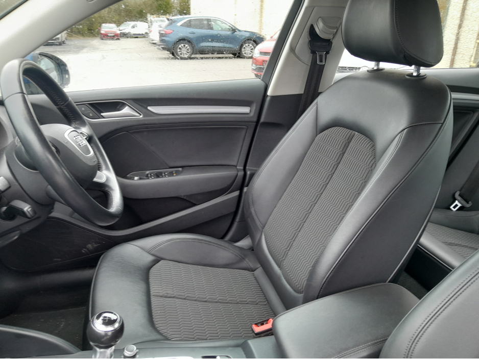 2015 Audi A3 - image 12