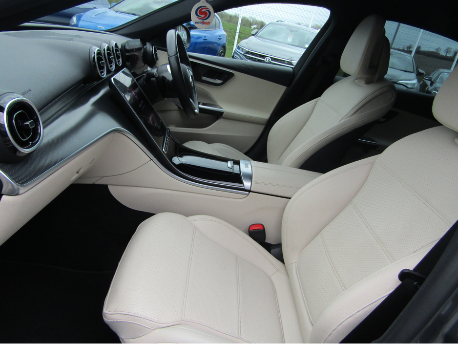 2022 Mercedes-Benz C Class - image 10