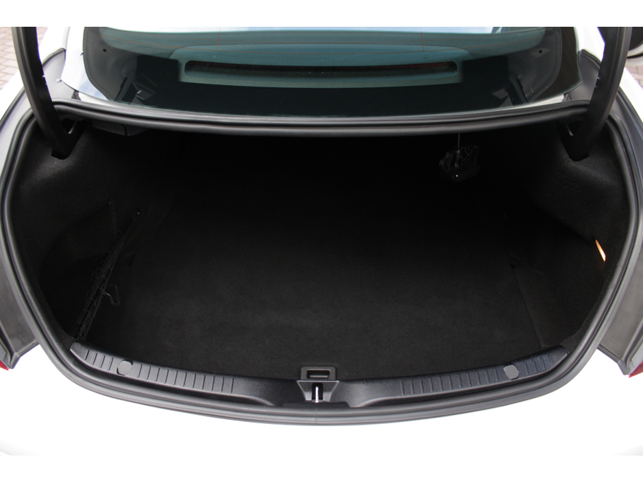 2018 Mercedes-Benz C Class - image 19