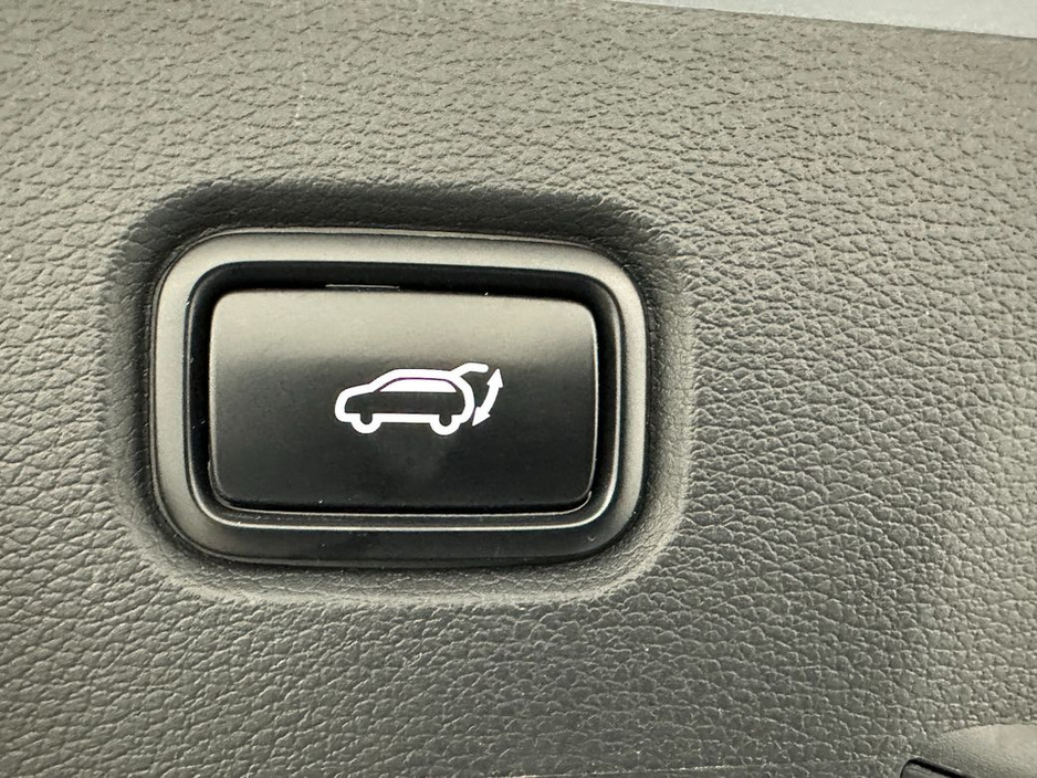 2024 Kia Sportage GT Line Tilt & Slide Sunroof €43,800