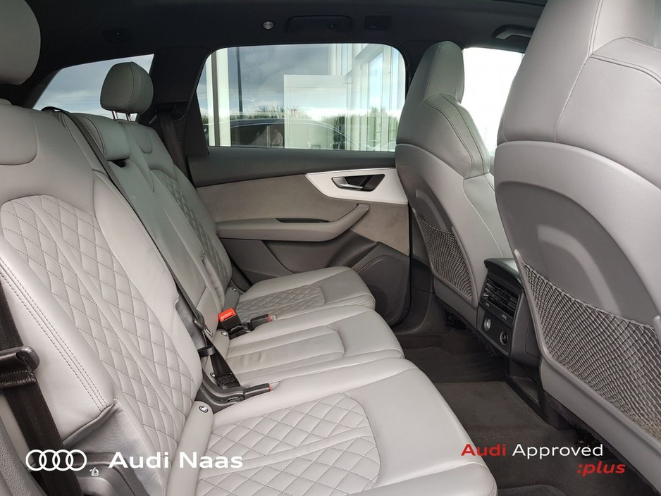 2023 Audi Q7 - image 19