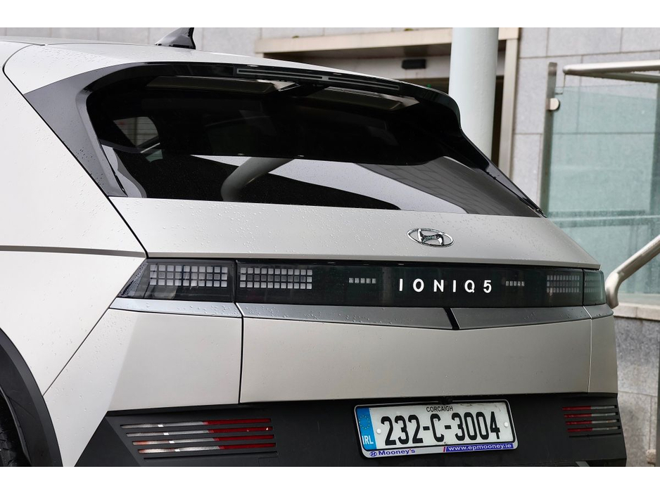 2023 Hyundai Ioniq 5 - image 7
