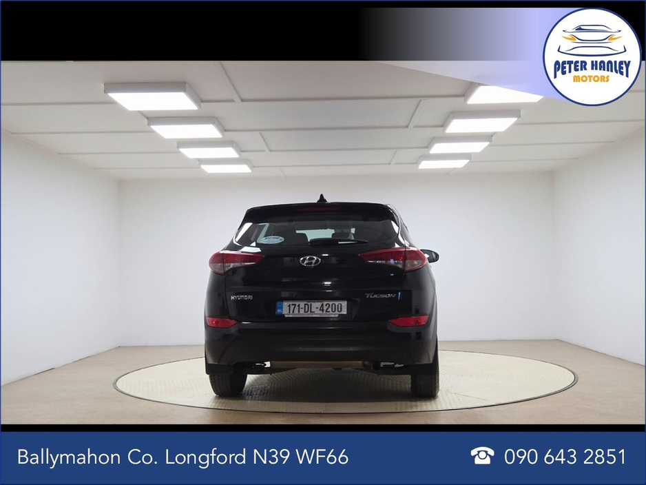 2017 Hyundai Tucson - image 6