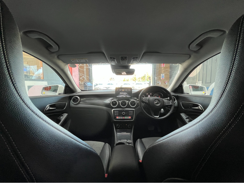 2018 Mercedes-Benz CLA Class - image 13