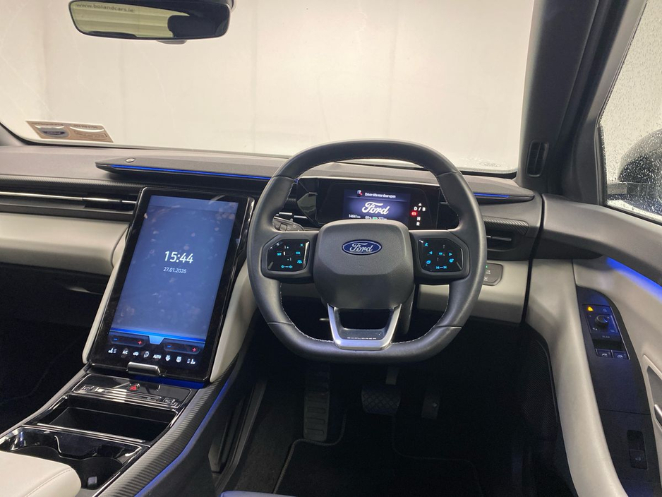 2025 Ford Explorer Premium 77kWh Extended Range RWD €42,995