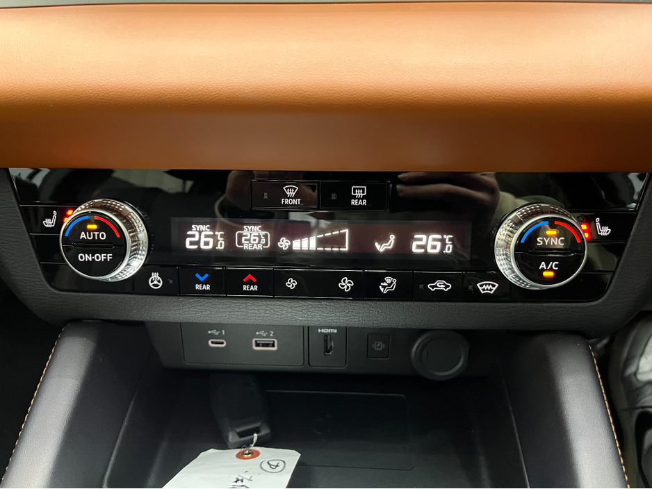 2024 Mitsubishi Outlander - image 26