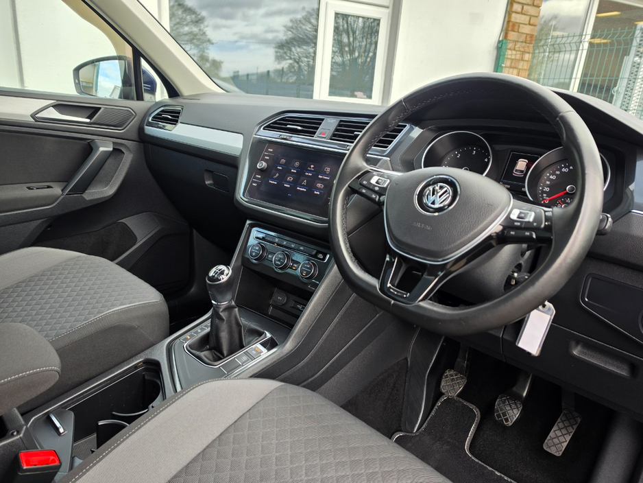 2019 Volkswagen Tiguan - image 19