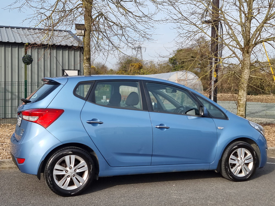 2015 Hyundai ix20 - image 10