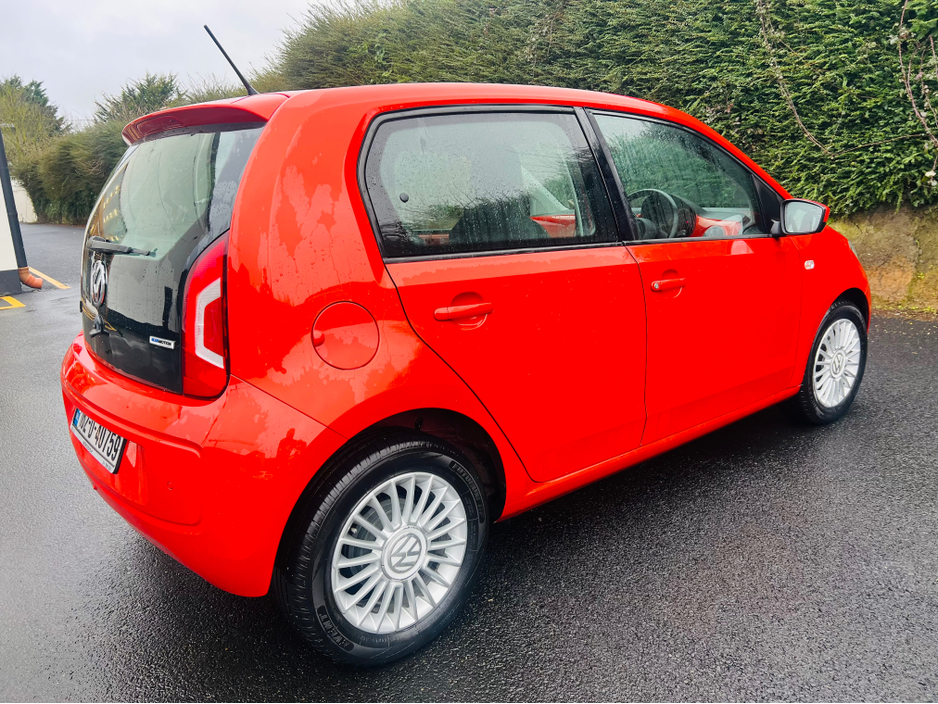 2016 Volkswagen up! DBA-AACHY 5DR €9,950
