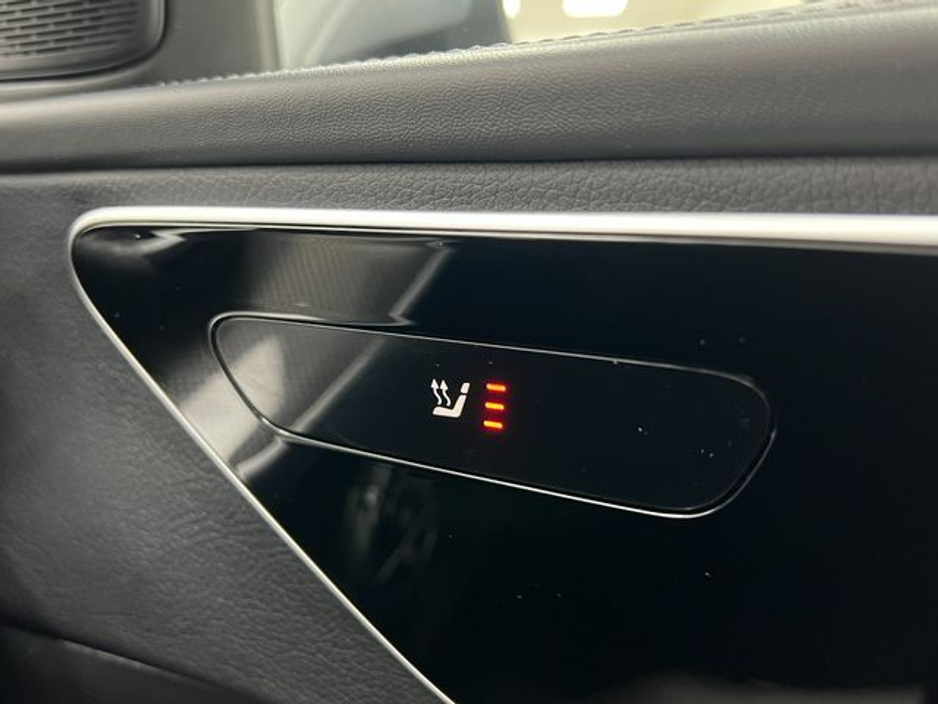 2022 Mercedes-Benz C Class - image 41