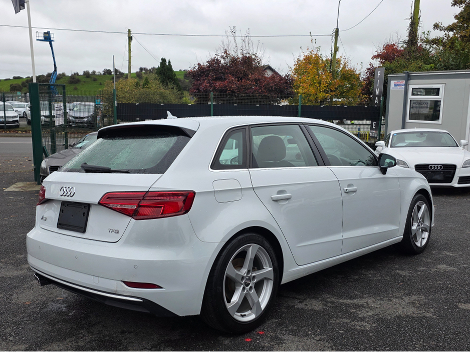 2018 Audi A3 1.4 FULL LEATHER SEATS / VIRTUAL COCKPIT - SMARTPHONE INTERFACE- SATNAV - VIRTUAL COCKPIT - NAVIGATION REVERSING CAMERA -BLIND SPOT - PARKING SENSORS- LEATHER €17,950