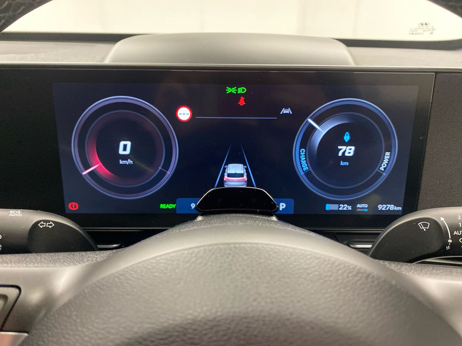 2025 Hyundai Kona - image 13