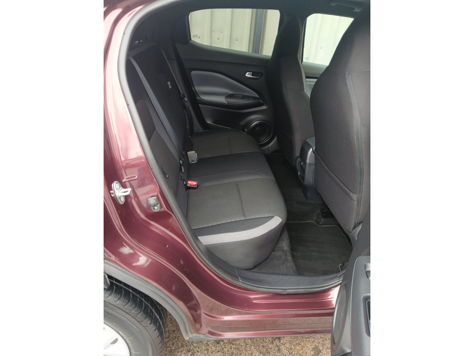 2020 Nissan Juke - image 7