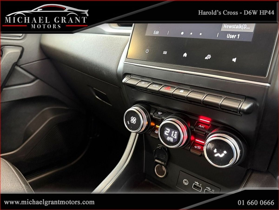 2023 Renault Captur - image 23