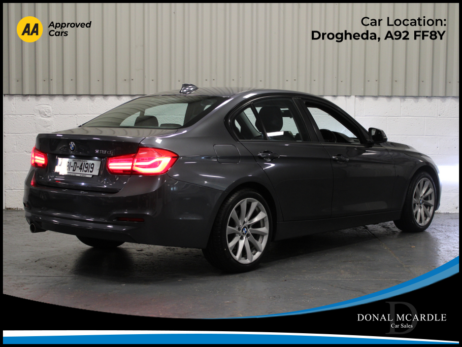 2018 BMW 3 Series - image 7