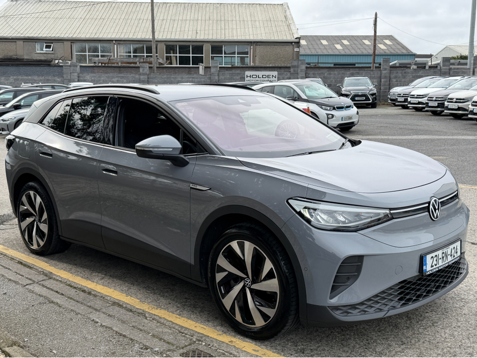 2023 Volkswagen ID.4 - image 7