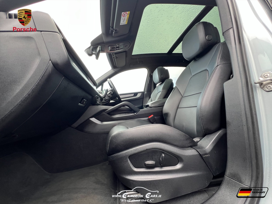 2024 Porsche Cayenne - image 30