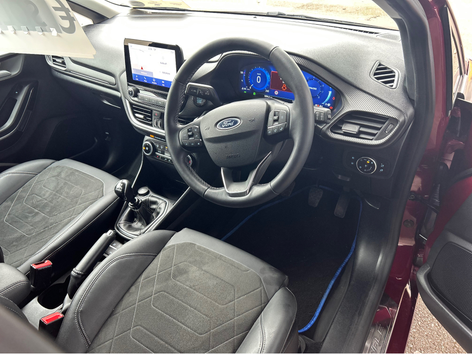 2022 Ford Fiesta - image 7