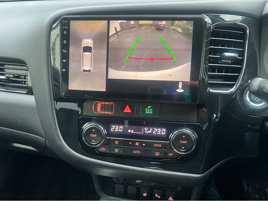 2018 Mitsubishi Outlander - image 18