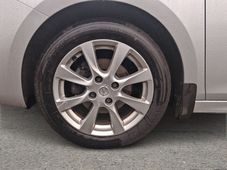 2022 Opel Corsa - image 8