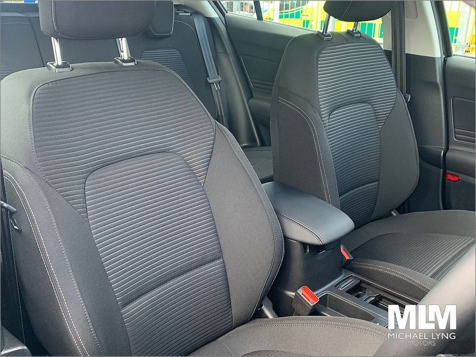 2025 Ford Focus Titanium 1.0L EcoBoost 125PS mHEV €32,995