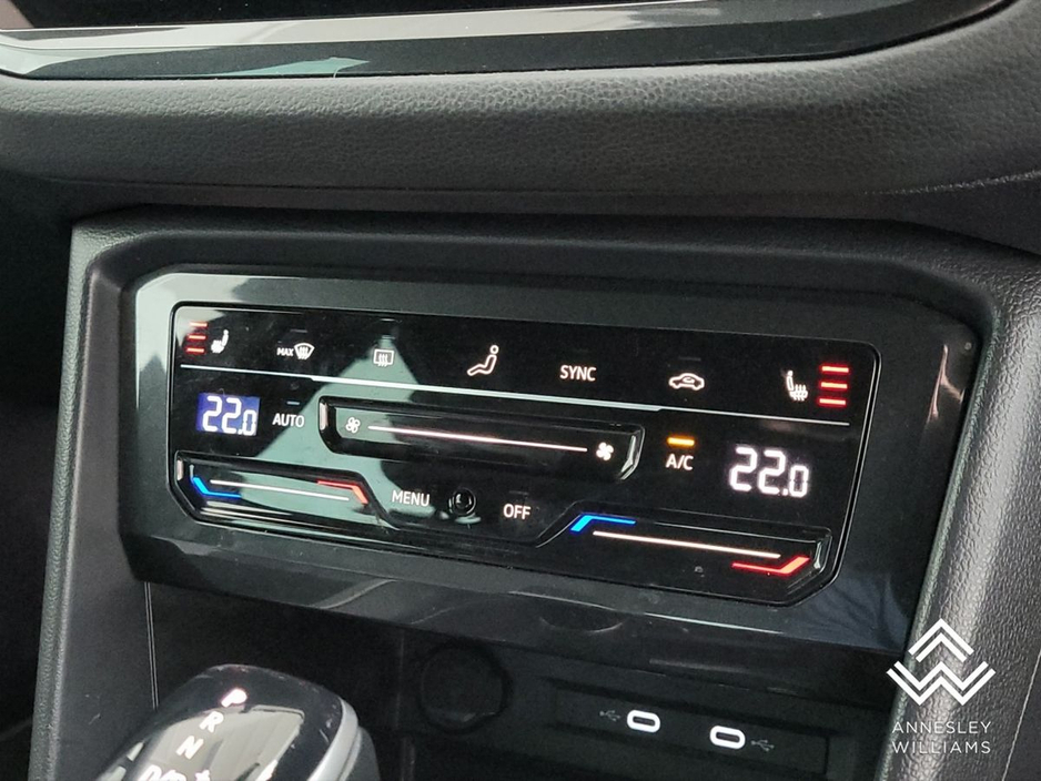 2023 Volkswagen Tiguan Tiguan R-Line Tsi Phev €38,950