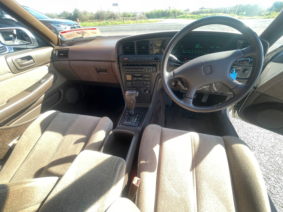 1992 Toyota Mark II - image 17