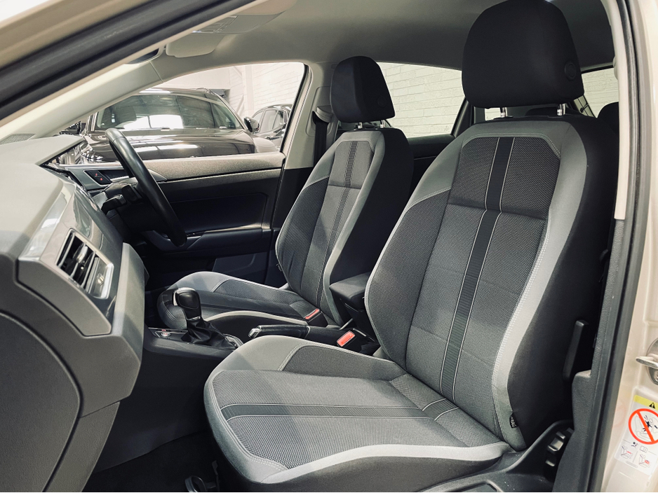 2018 Volkswagen Polo - image 10