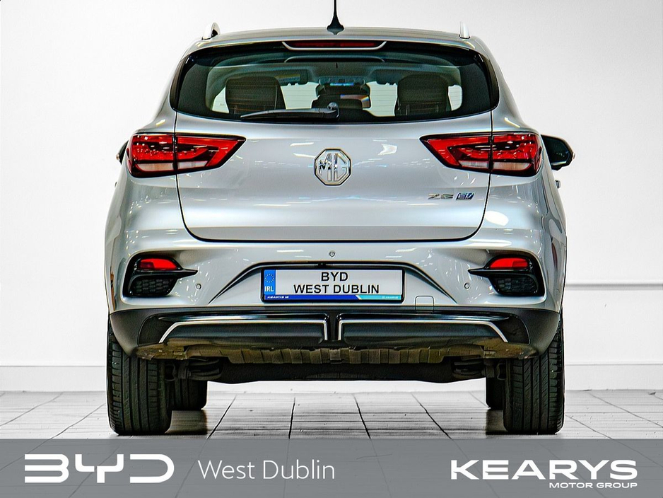 2022 MG ZS - image 6