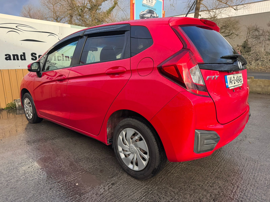 2014 Honda Fit DBA-GK3 5DR AUTO €7,800