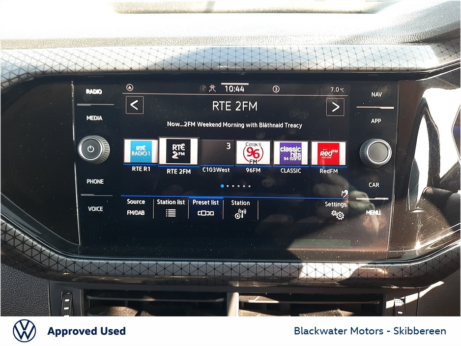 2023 Volkswagen T-Cross - image 17