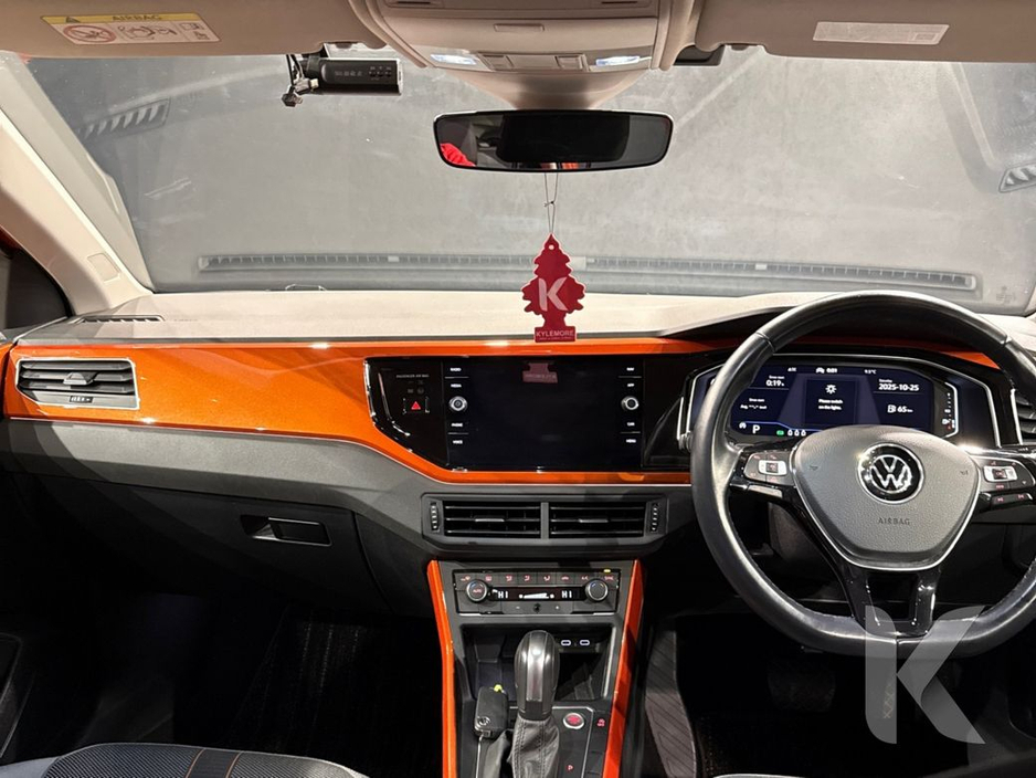 2022 Volkswagen Polo - image 15