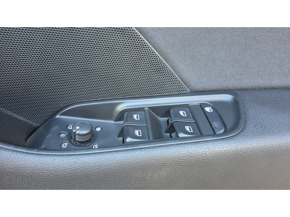 2014 Audi A3 - image 25