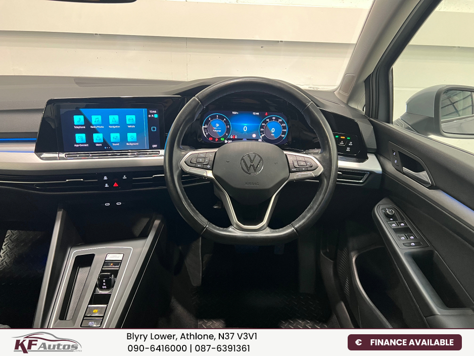 2023 Volkswagen Golf Life 2.0TDI 115bhp 5dr Auto - 232 Reg €29,995