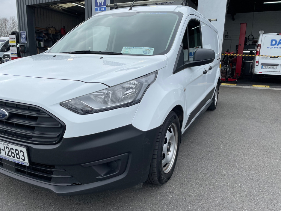2022 Ford Transit Connect - image 7