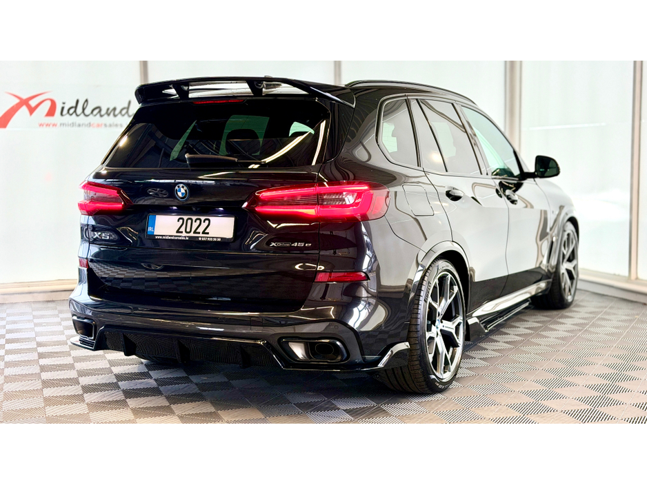 2022 BMW X5 - image 11