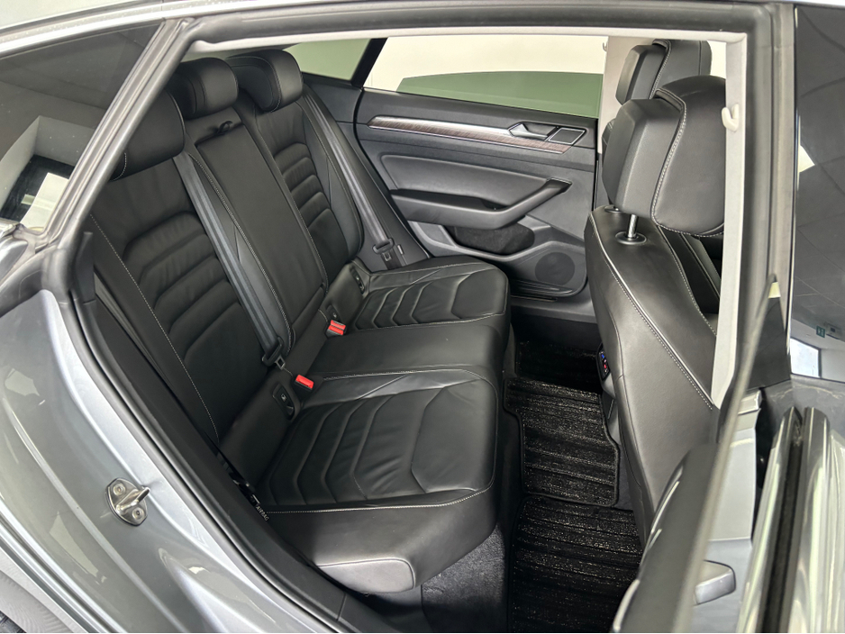 2020 Volkswagen Arteon - image 13