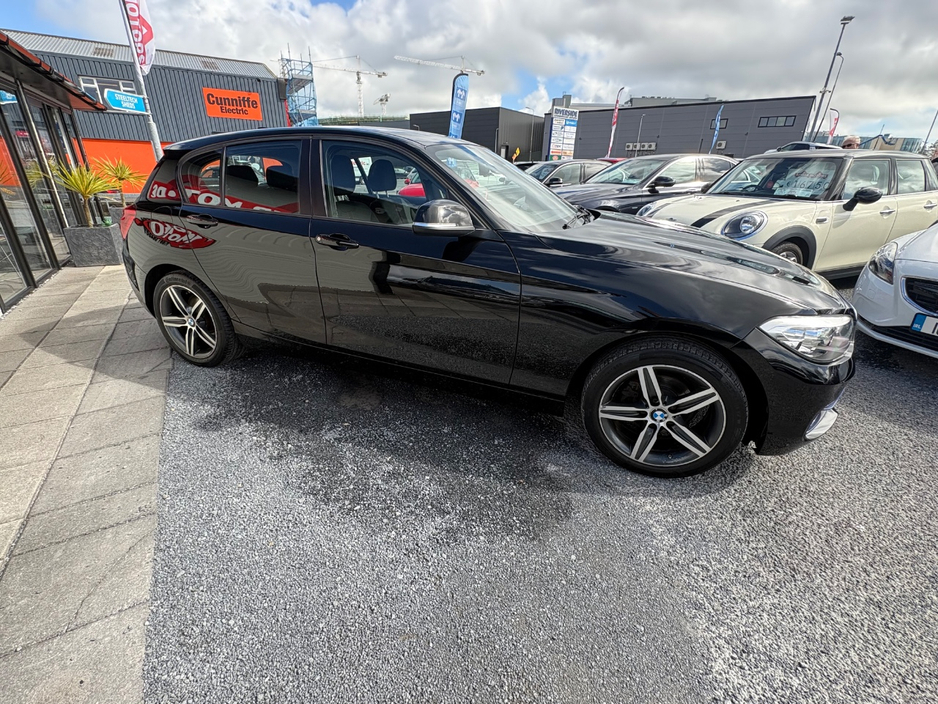 2016 BMW 1 Series - image 15